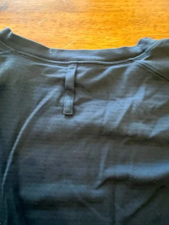 Lululemon Men's Black Crewneck Short Sleeve Shirt -XXL - Picture 6 of 7